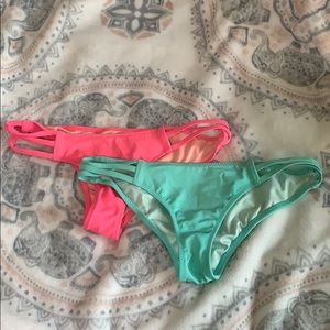 Set of 2 Victoria’s Secret Bikini Bottoms XS